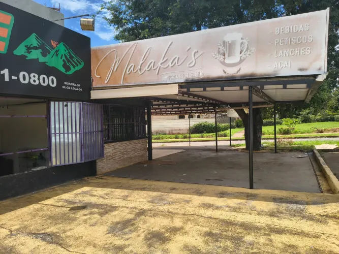 Arrendo ou vendo ponto comercial de lanchonete 