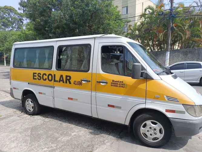 Mercedes-Benz Sprinter 313 Van Luxo 2.2 129cv 16L Dies 2009