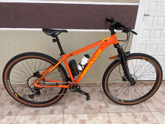 Bicicleta Absolute Nero 4