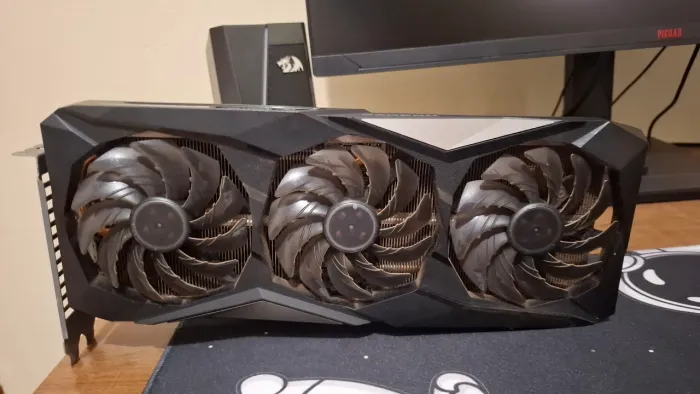 Radeon RX 6700XT 12GB