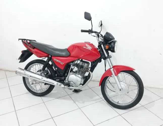 CG 150 Titan Ks! Ano 2005! Linda Moto! quem andar compra!  Financiamos e aceitamos trocas!