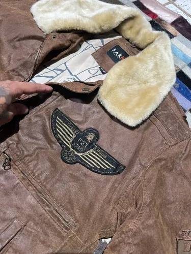 Jaqueta aviador de couro