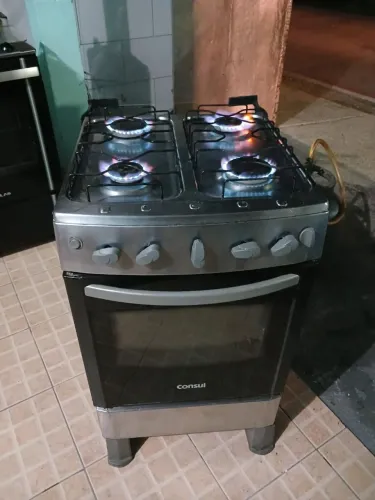 Fogão 4 bocas funcionando tudo!