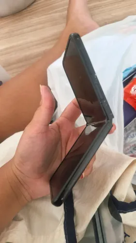 Celular quebrado