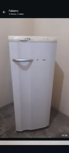 Vendo geladeira