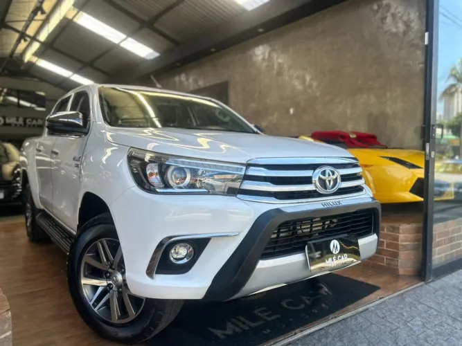 Toyota Hilux CD SRX 4X4 2.8 TDI 16V Diesel Aut. 2018