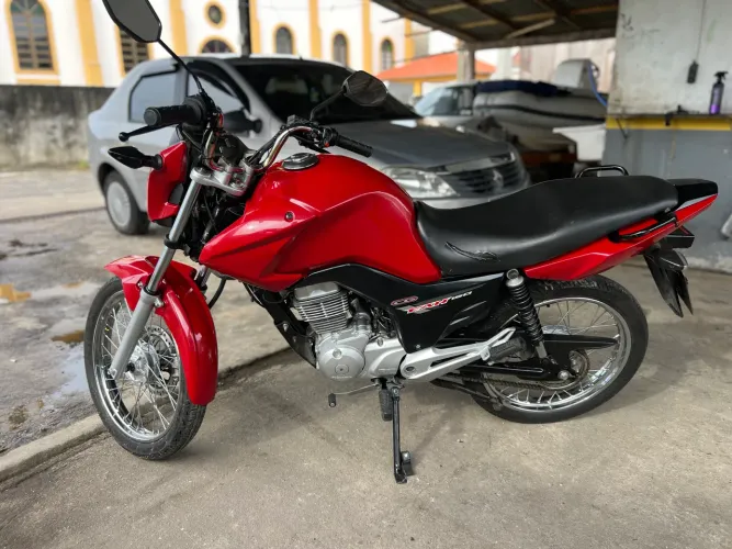 Oportunidade! Honda Fan 150 2015 bem baixo da fipe 