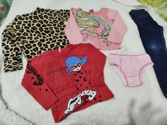 Lote menina 3/4 anos