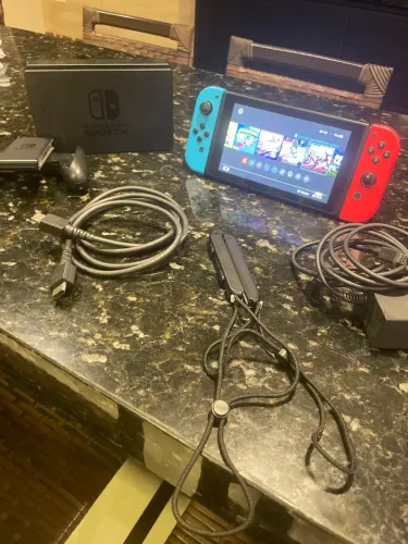 Nintendo switch v2 com caixa!