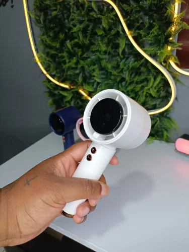 VENTILADOR PORTÁTIL DE MÃO
