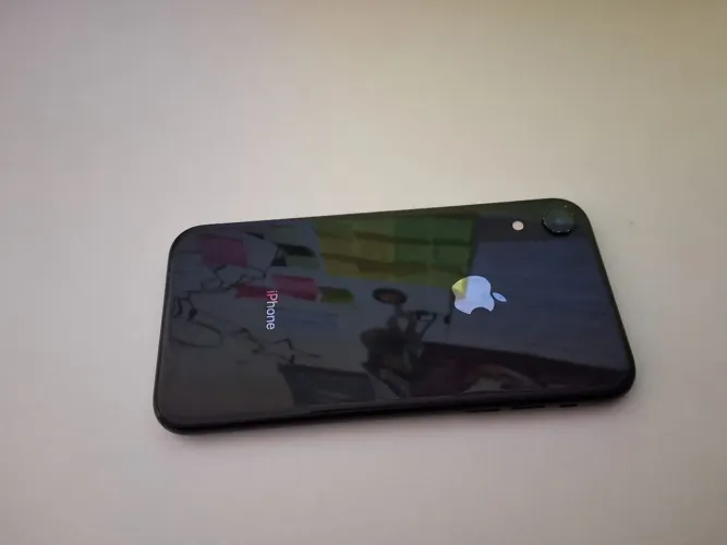 iPhone XR