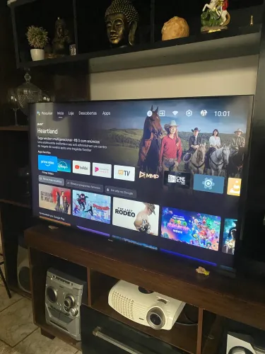 Smart Tv Philips 4k 50? com linhas 