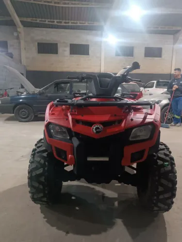 Quadriciclo OUTLANDER 400CC