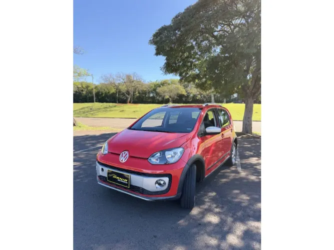 Volkswagen Up! Cross 1.0 TSI Total Flex 12V 5P 2016