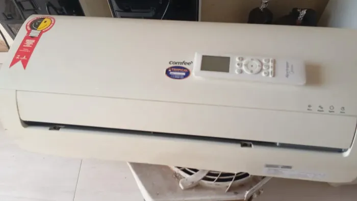 Ar condicionado 9.000 mil BTUs (JA INSTALADO)