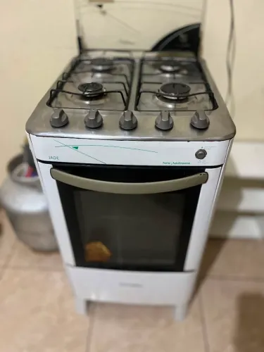 VENDO FOGÃO ESMALTEC.