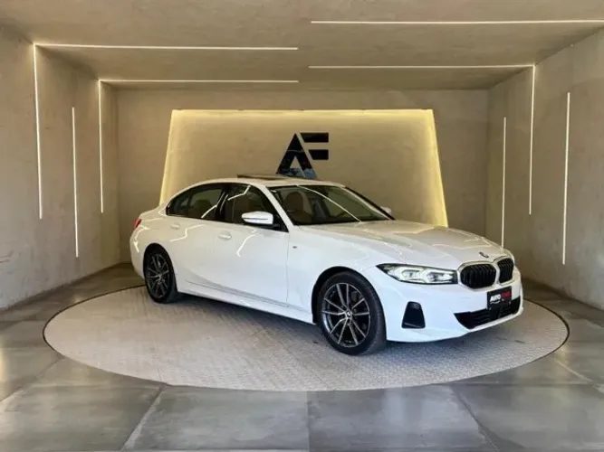 BMW 320I A Modern/sport TB 2.0/a.flex 16V 4P 2023
