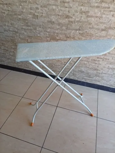 Tábua de passar roupa 