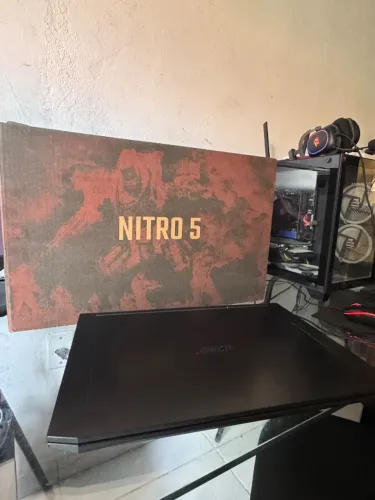 Notebook Gamer Acer Nitro 5 17.3" 144Hz | i5 10ª Gen | GTX 1650 | SSD 512GB