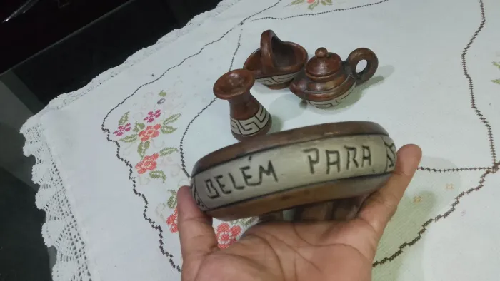 Conjunto de miniaturas artesanal estilo Marajoara 