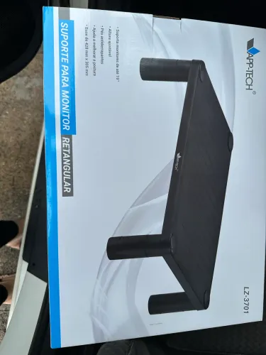 Suporte para monitor retangular