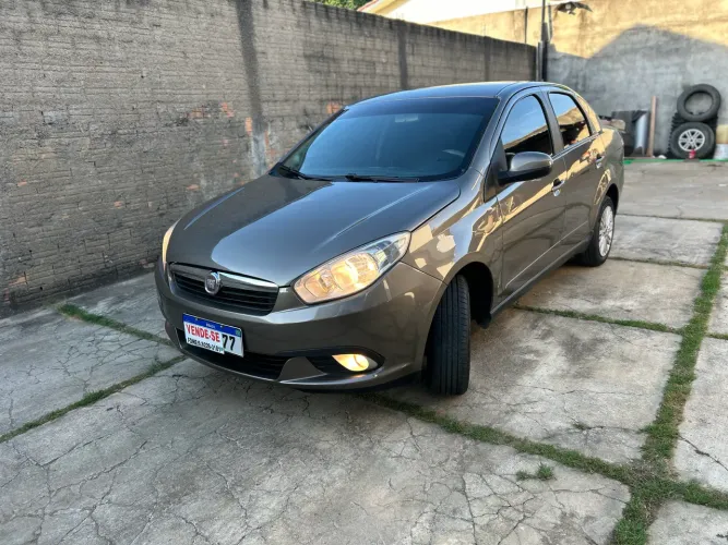 Fiat Grand Siena Attrac. 1.4 EVO F.flex 8V 2014
