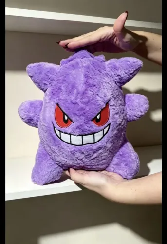 Pelúcia pokémom Gengar 36cm.<br>Sou da Zona Norte do Rio de Janeiro.