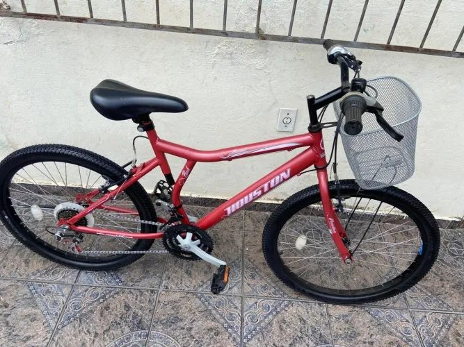 Bicicleta aro 24 feminina infantil Houston 21 marchas com cestinha!!