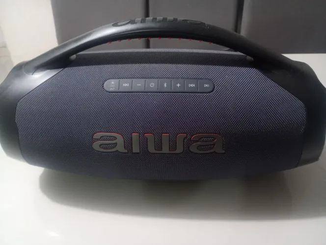 Caixa de som aiwa