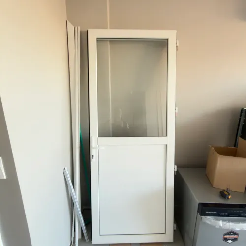 Vendo porta pvc