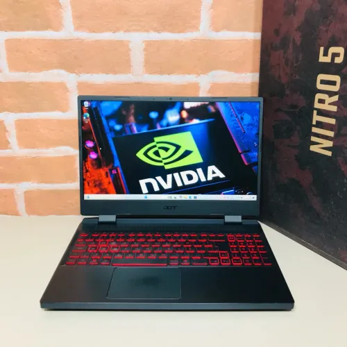 Notebook Gamer Ryzen 5 7535Hs/ RTX 3050 4GB/ Ram 8GB/ Ssd 512GB/ FullHD 144Hz