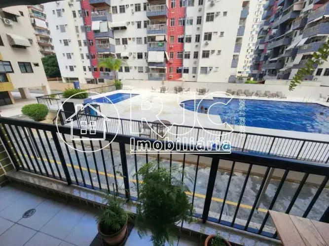 Apartamento de 2 quartos com 2 suítes e varandão na Tijuca, em condomínio com lazer comple