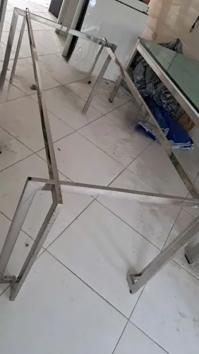 Base de mesa metal. 6 lugares .