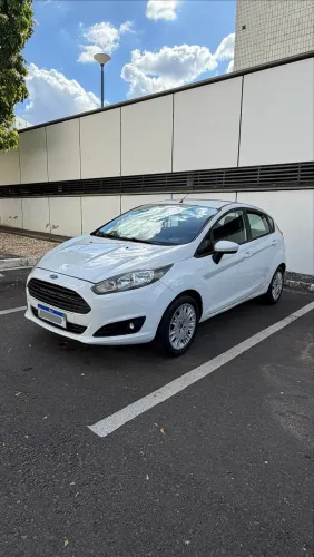Ford Fiesta 1.5 16V Flex Mec. 5P 2014