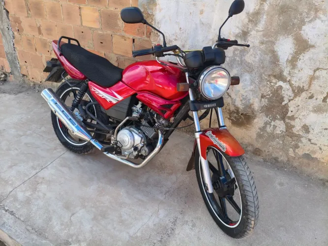 Moto YBR