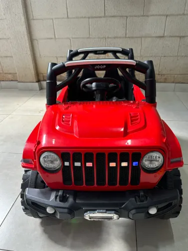 Carrinho elétrico com controle 