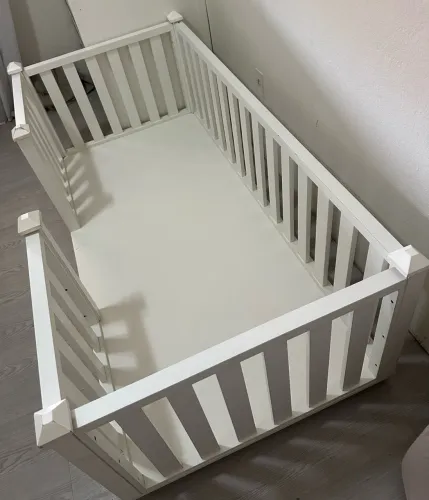 Mini cama montessoriana