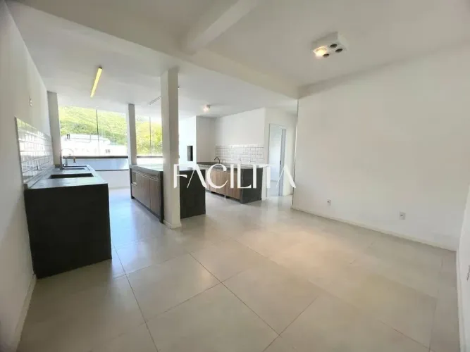 Apartamento com 2 suítes para locação no bairro Ribeirão da Ilha, Florianópolis