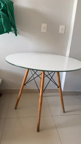Mesa do meio 