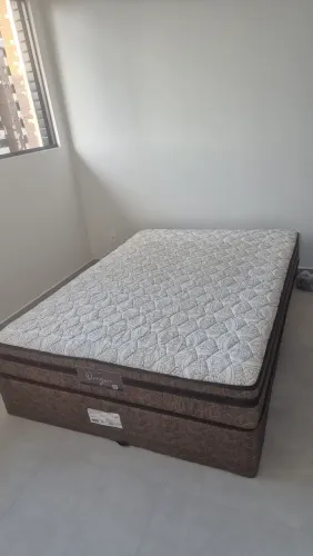 Cama Casal