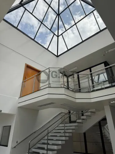 Galpão Comercial para Locação em Sorocaba-SP na Zona Industrial - 4.222m² de Área.