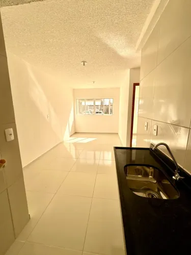 ALUGO APARTAMENTO (10 minutos da praia)