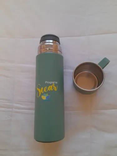 Garrafa Térmica com Caneca