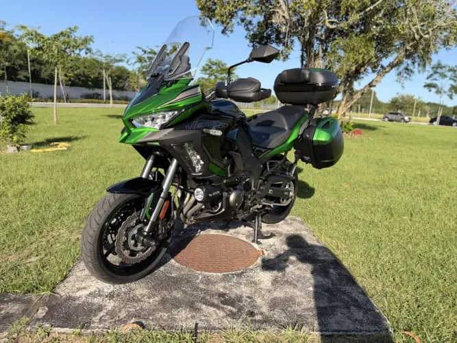 Kawasaki Versys 1000 grand tourer 2023