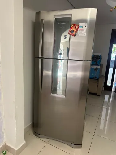 Geladeira 500 Litros - Grande, Conservada e Funcionando Perfeitamente