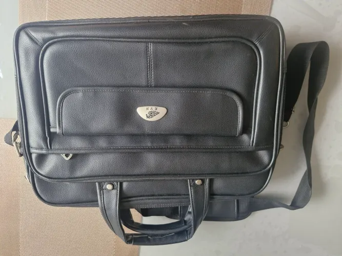 Pasta Executiva Masculina para Notebook Preta Couro Sintético