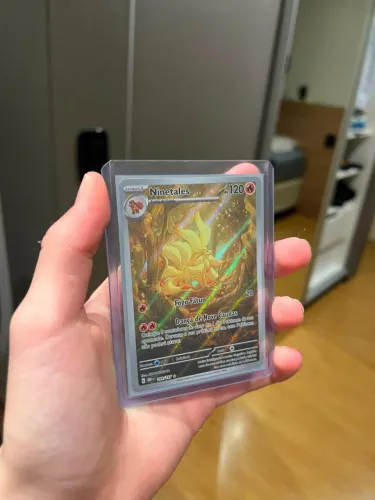 pokemon e coisas colecionaveis