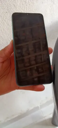 Vendo Celular pra Concerto/ Peças -Tela solta liga vibra não aparece a imagem