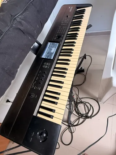 Teclado korg krome 73