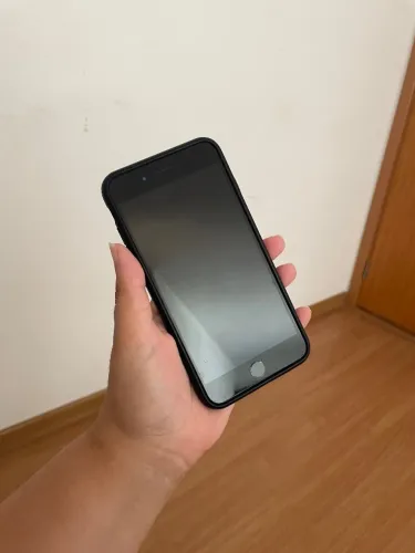 IPHONE 8 PLUS